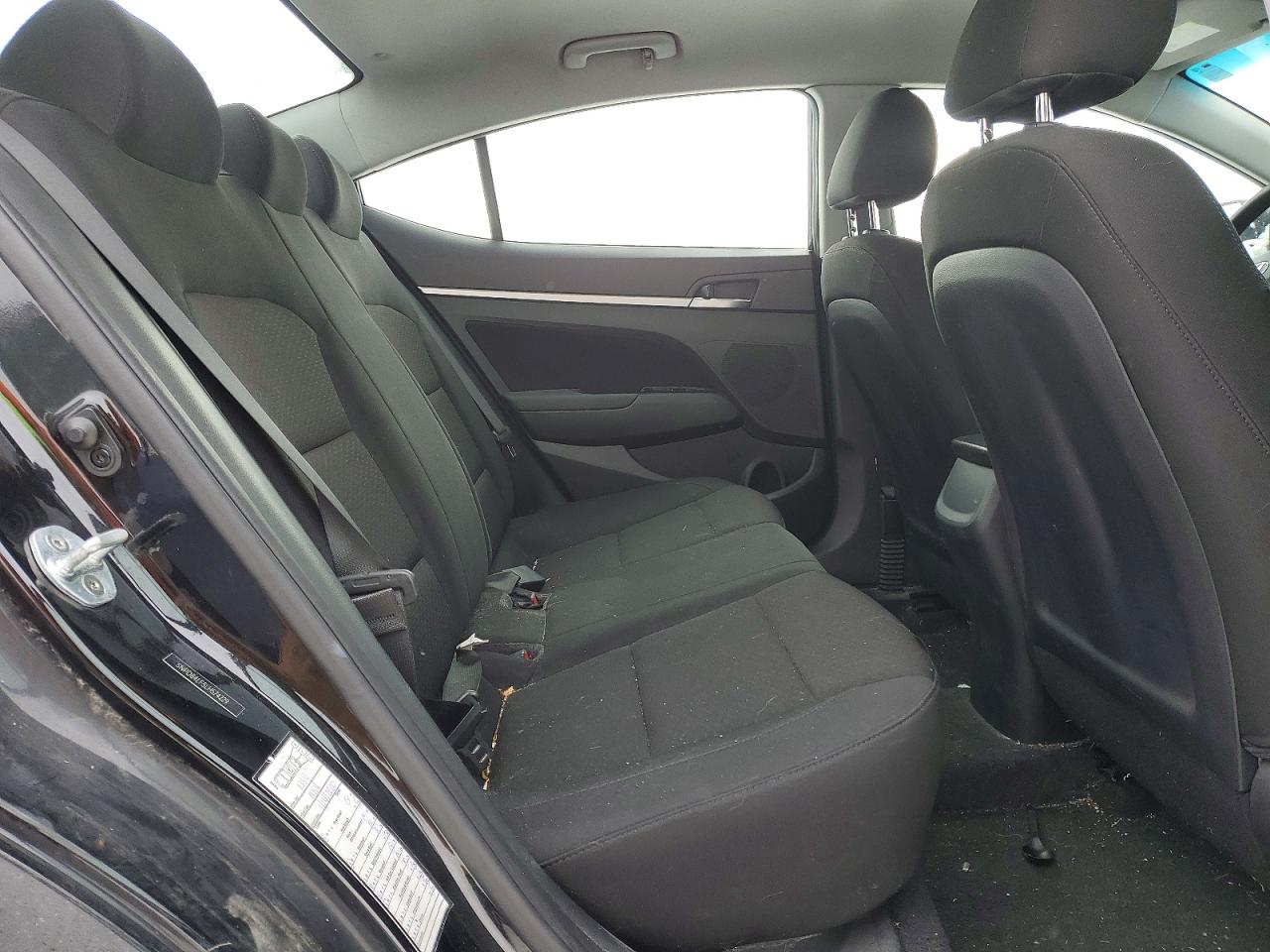 Hyundai ELANTRA Sel
