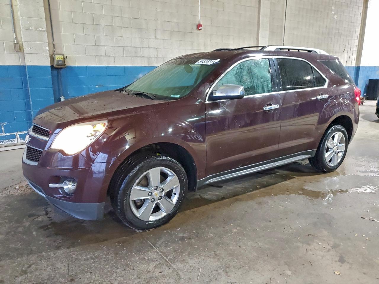 Salvage Chevrolet Equinox Image