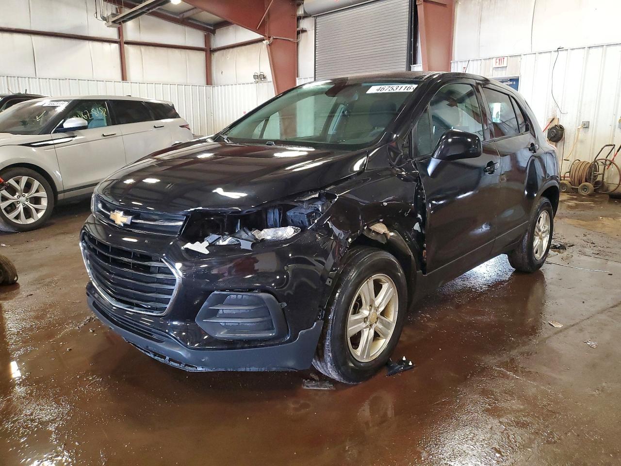 Salvage Chevrolet Trax Image