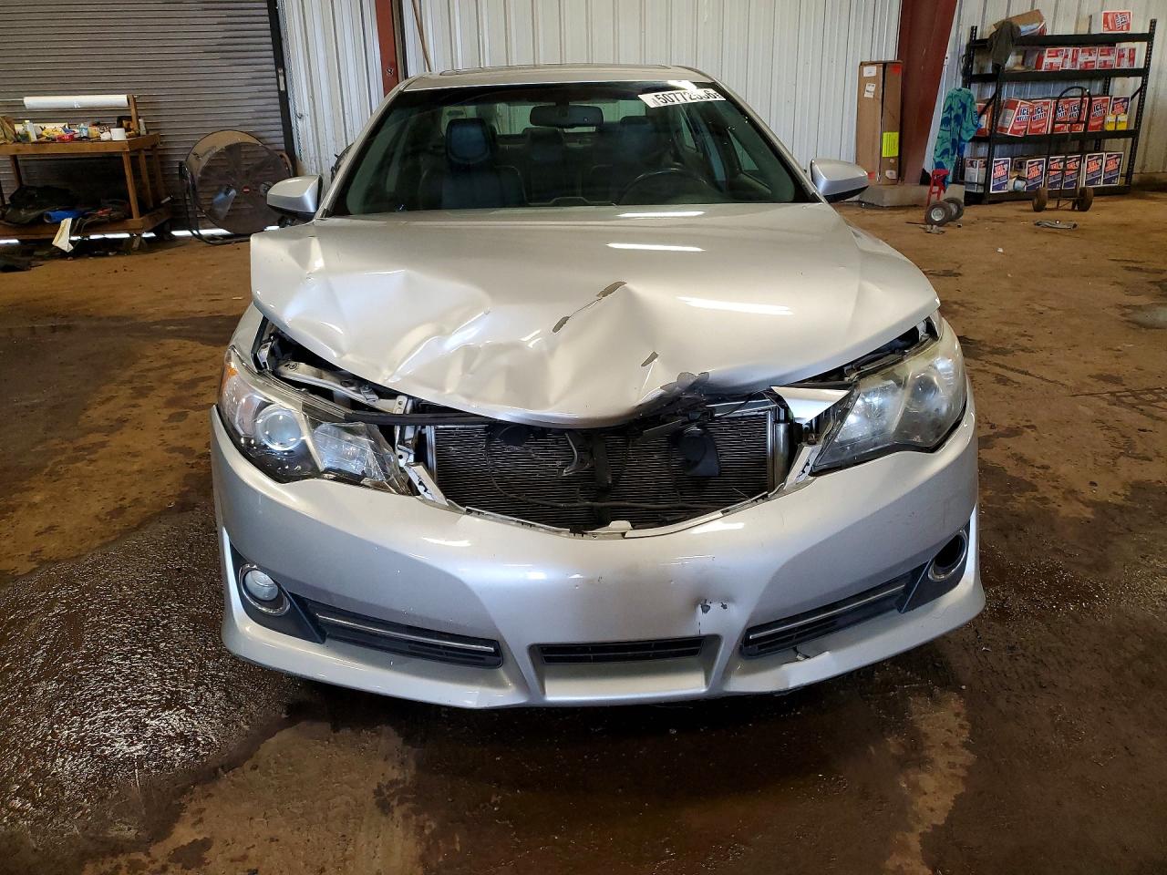 Toyota Camry Se V6