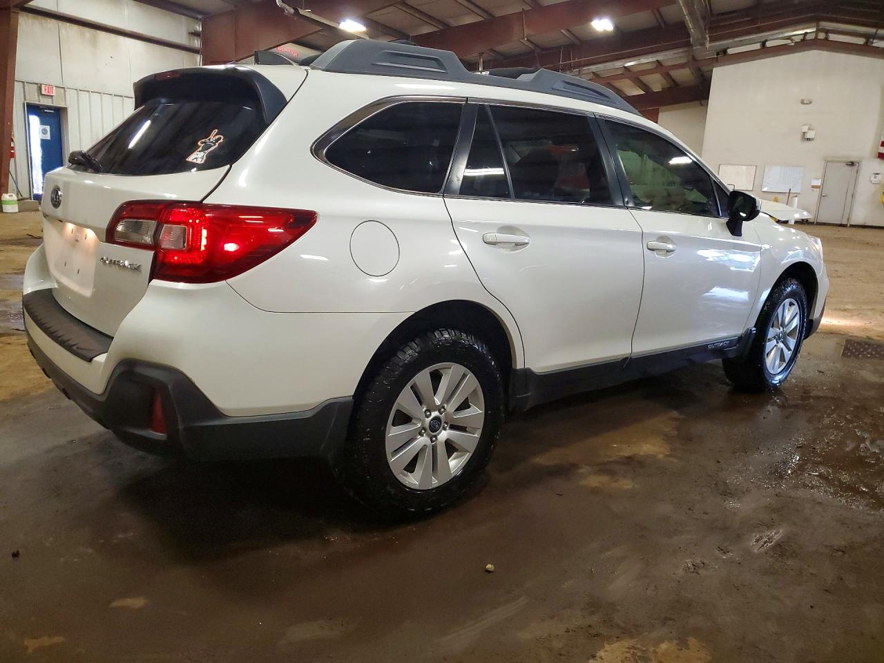 Subaru Outback 2.5i Premium