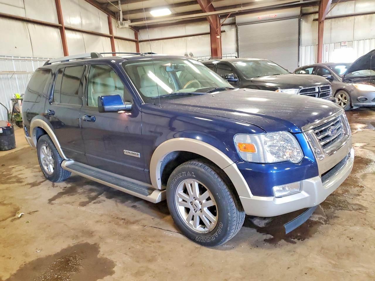 Ford Explorer Eddie Bauer