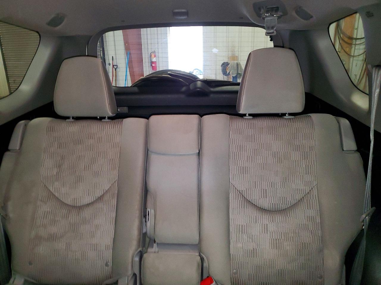 Toyota RAV4 Base