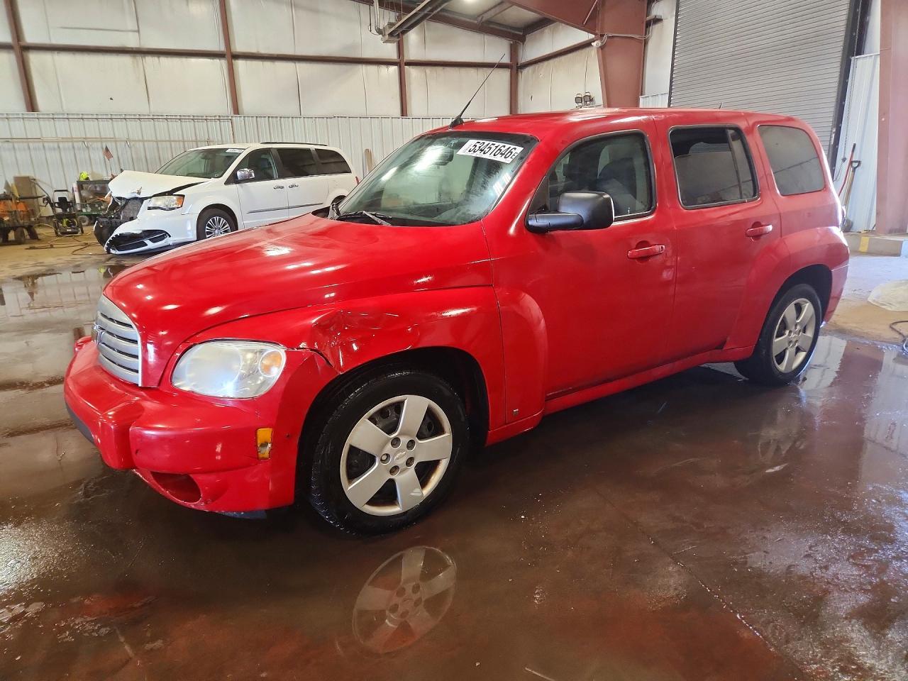 Salvage Chevrolet HHR Image