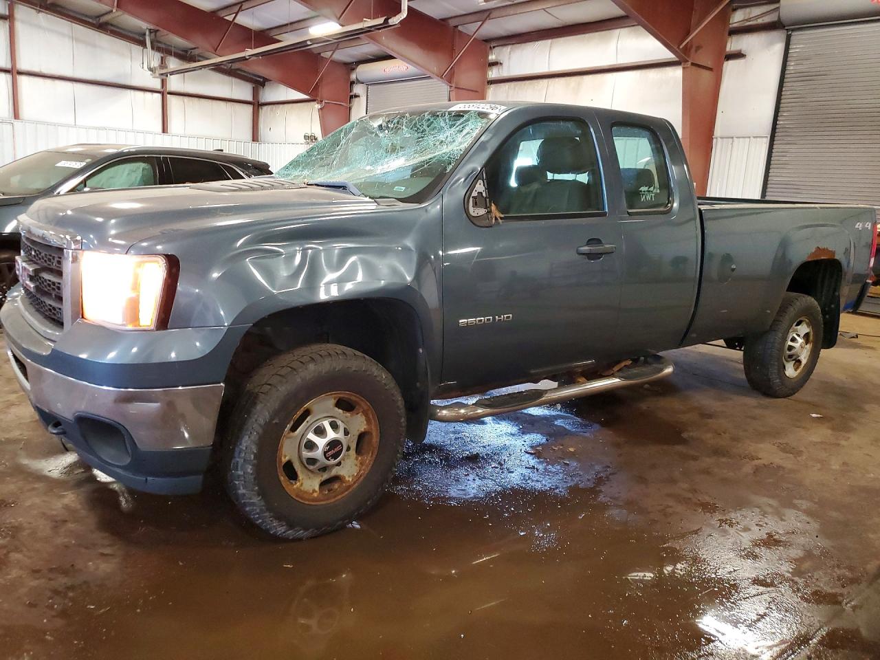 Salvage GMC Sierra Image