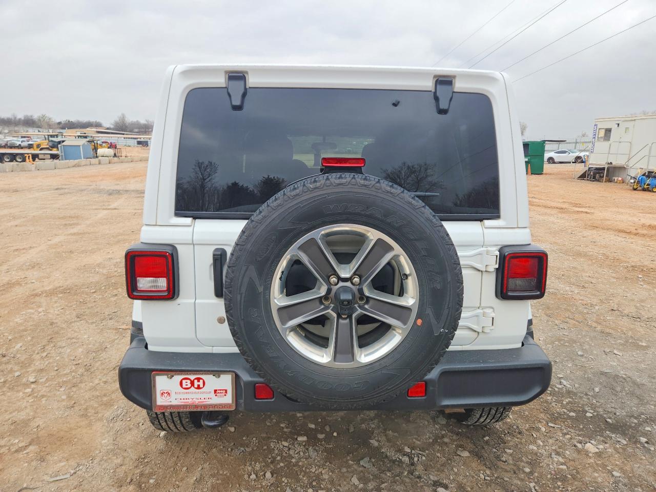 Jeep Wrangler Sahara