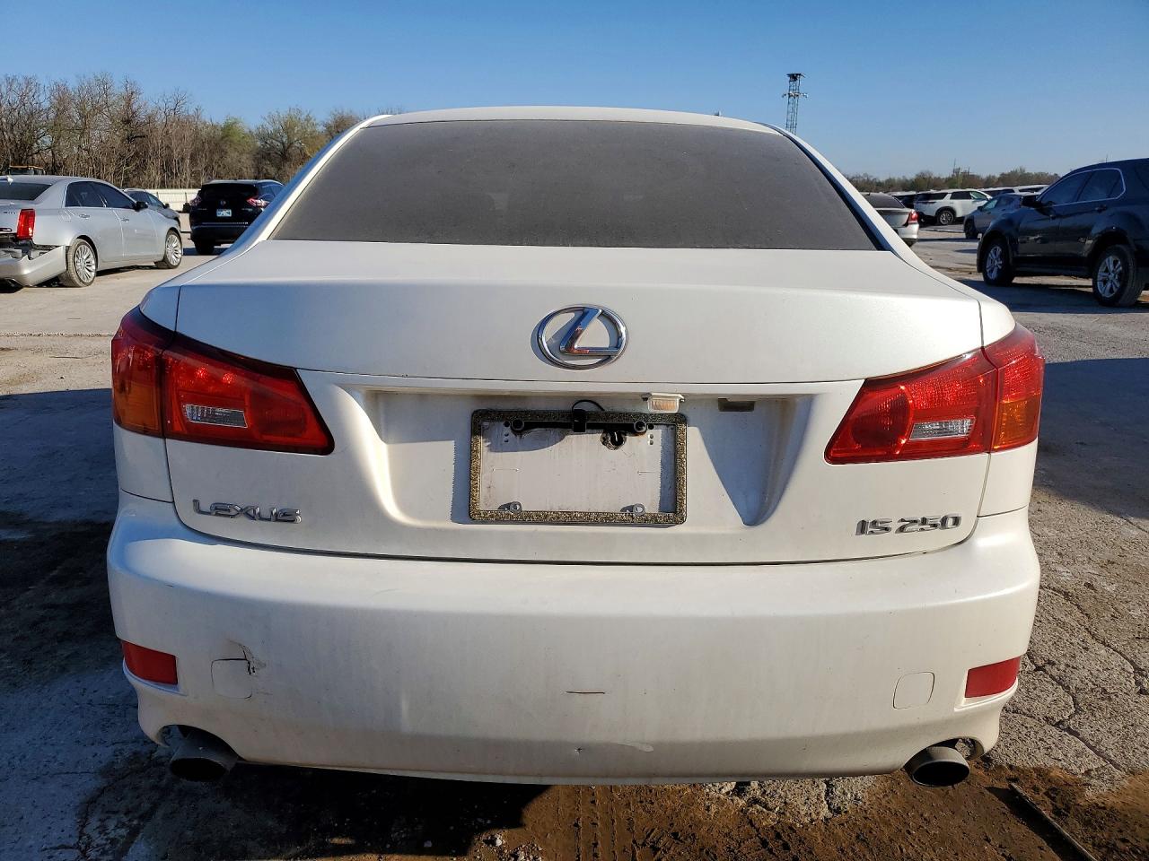Lexus Is Base