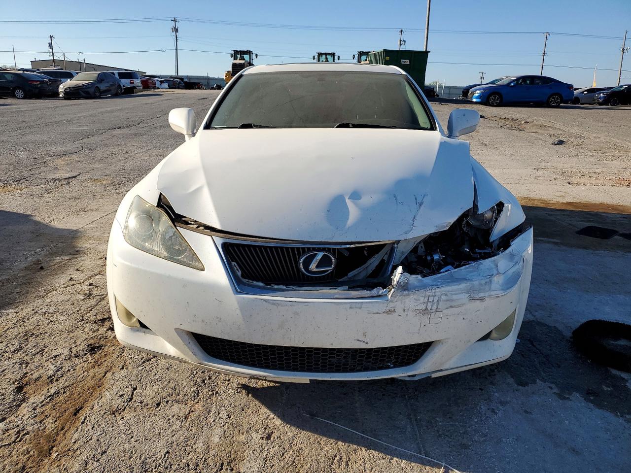 Lexus Is Base