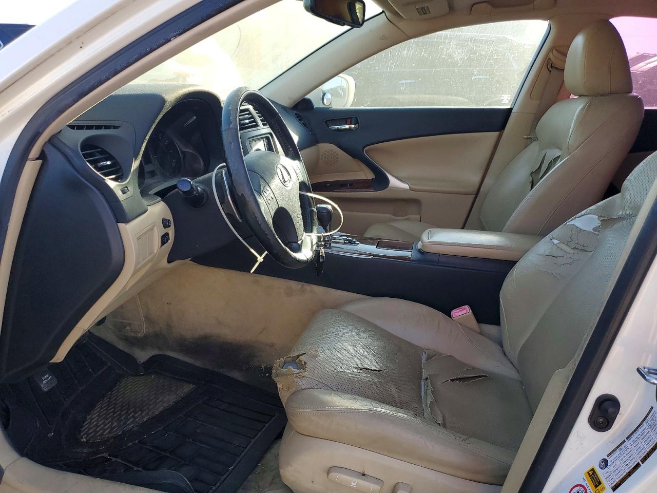 Lexus Is Base