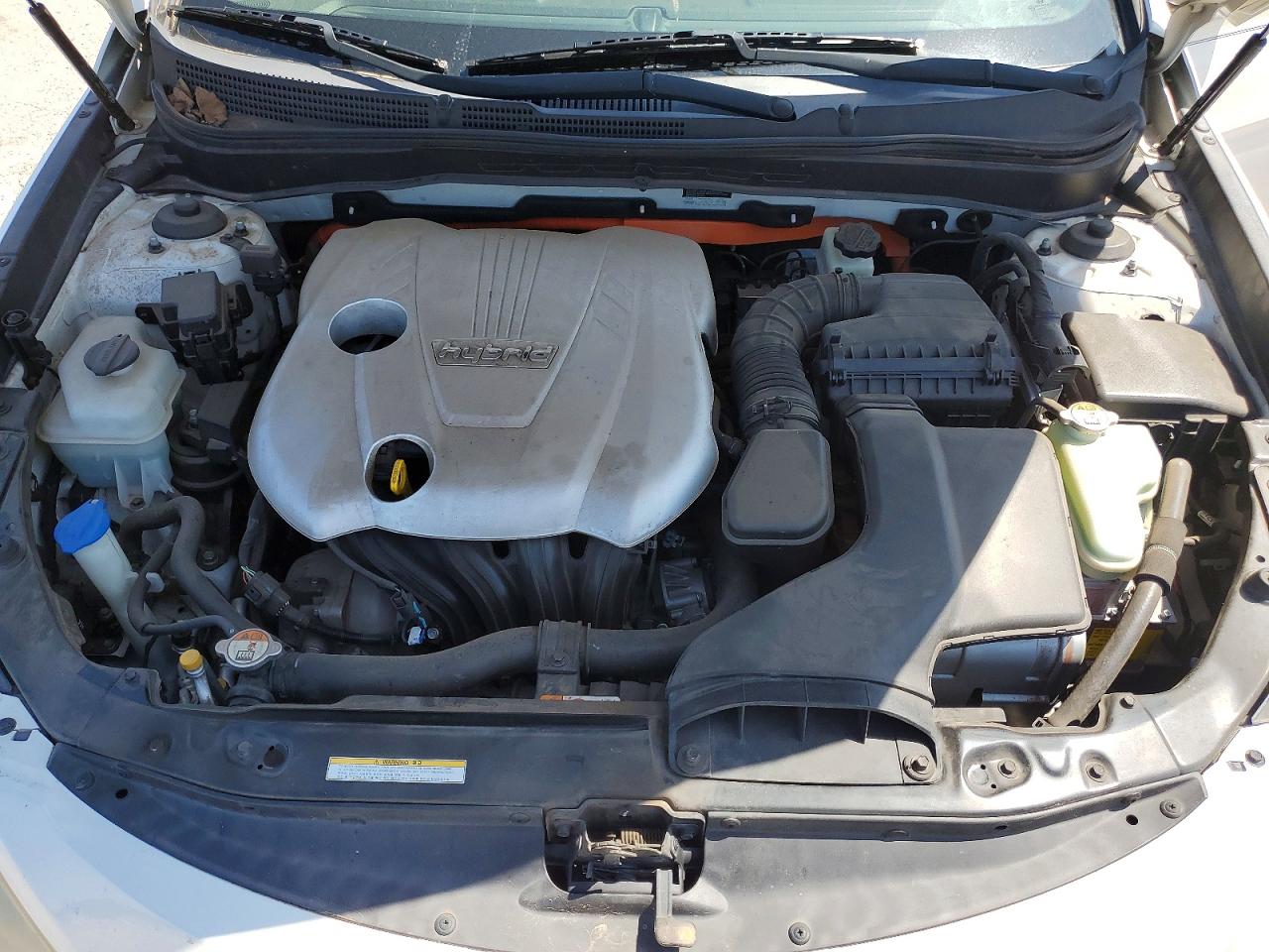 Hyundai SONATA Hybrid