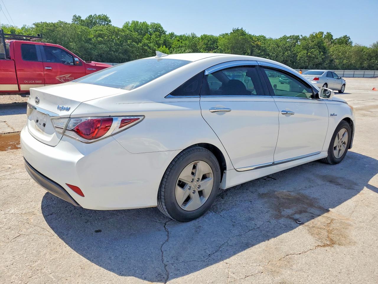 Hyundai SONATA Hybrid