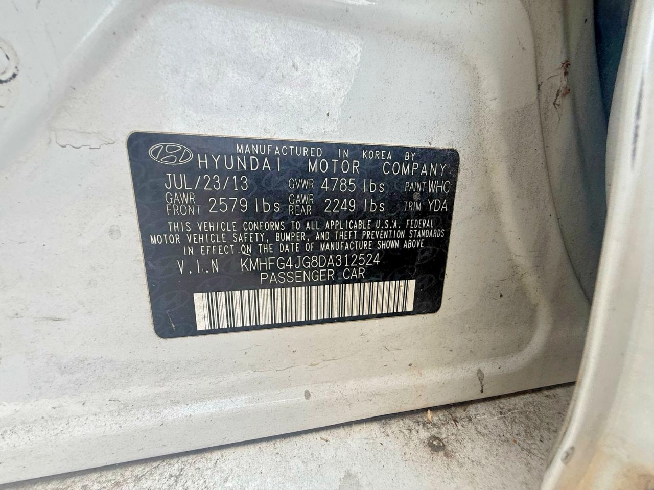 Hyundai Azera Base