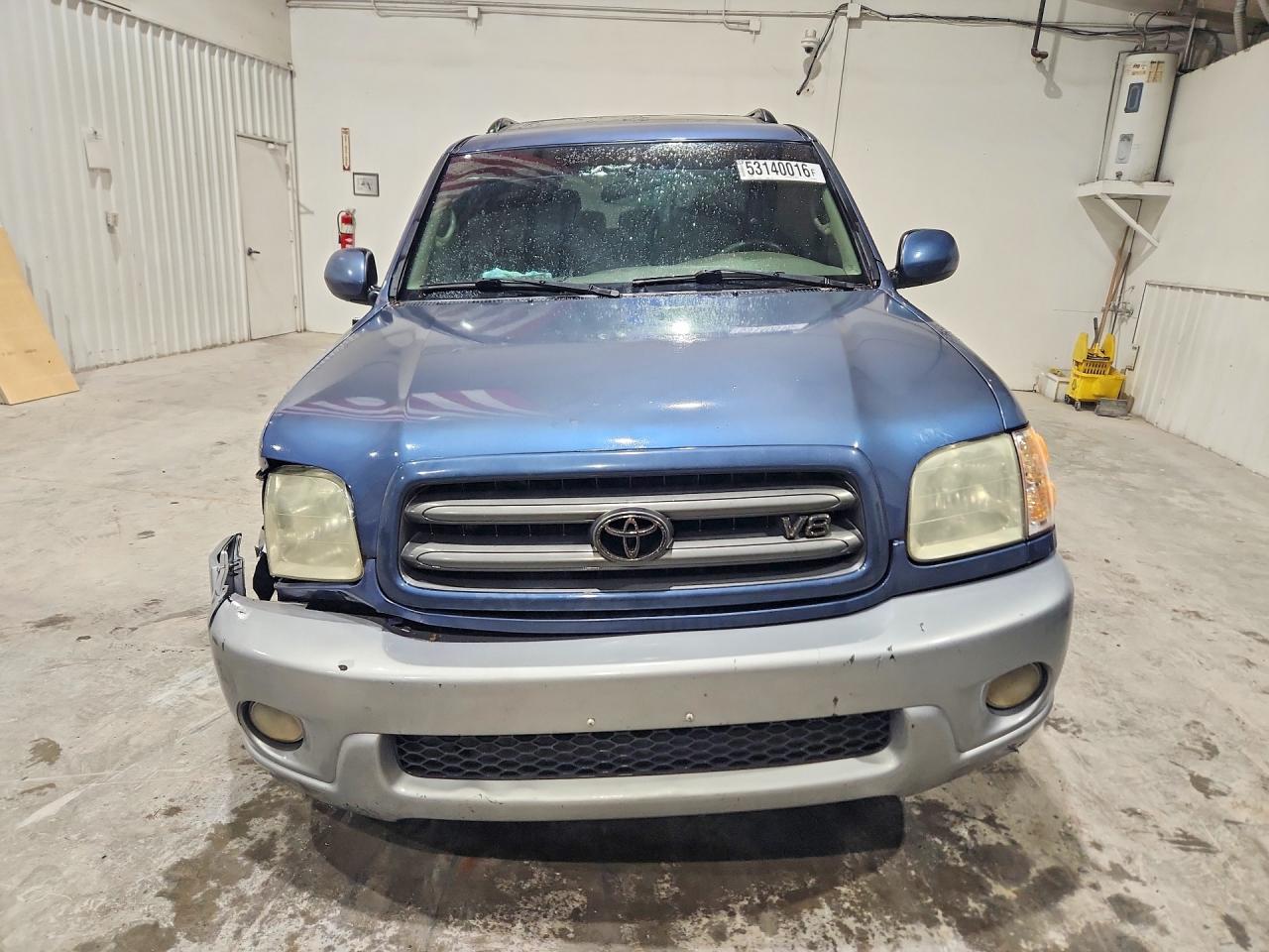 Toyota Sequoia Sr5
