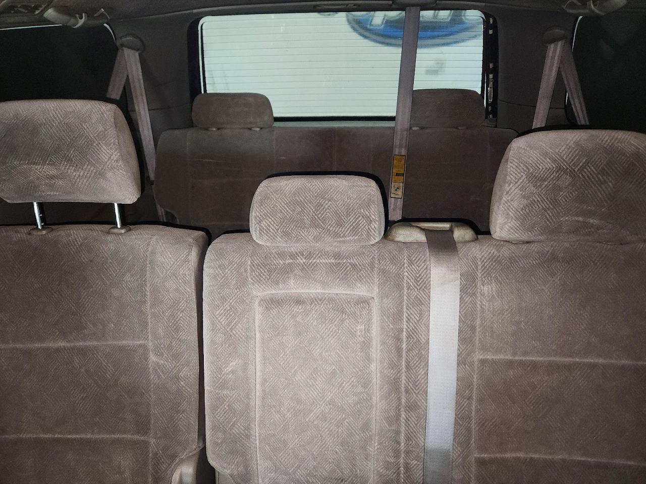 Toyota Sequoia Sr5