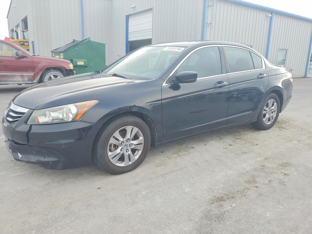 Salvage Honda Accord Image