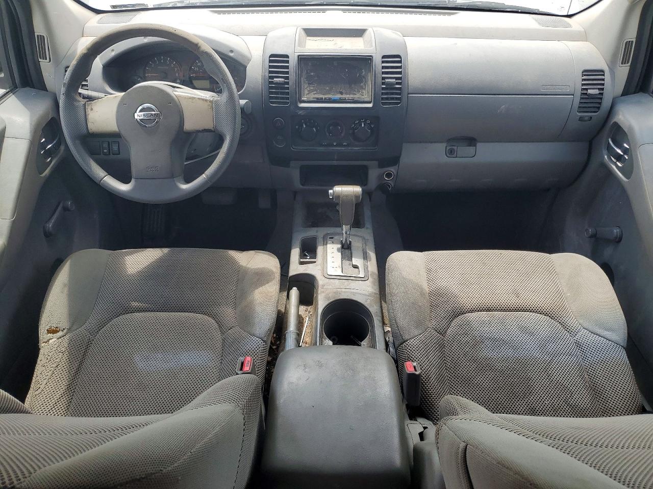 Nissan Frontier Se
