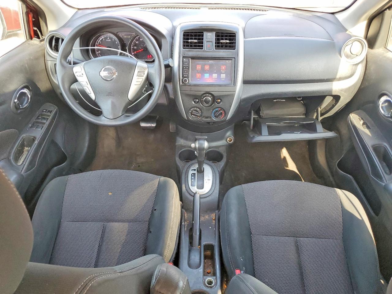 Nissan Versa Sv