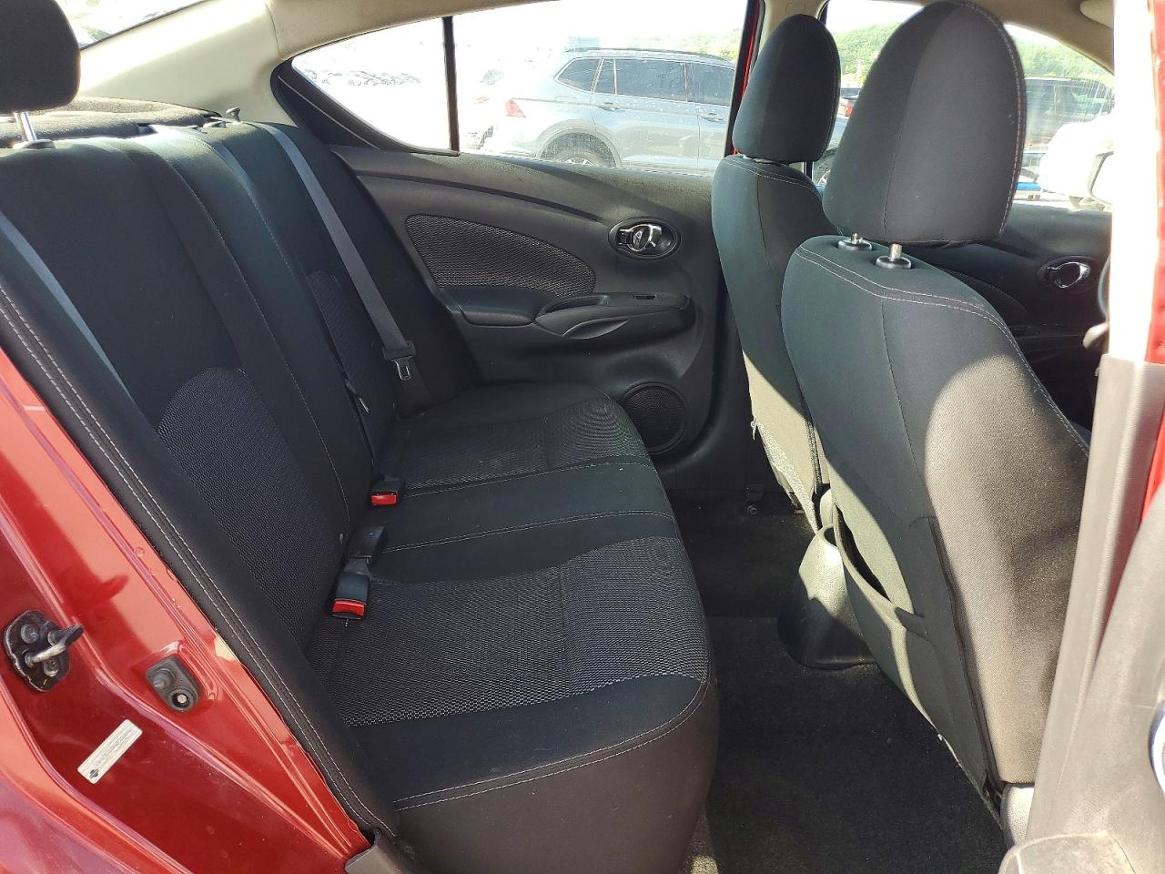 Nissan Versa Sv