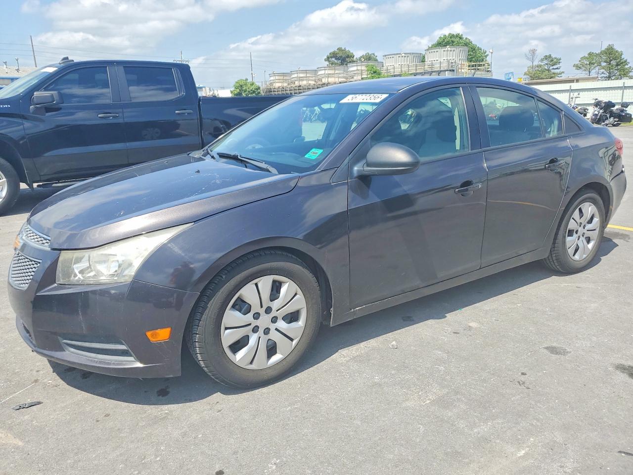 Salvage Chevrolet Cruze Image