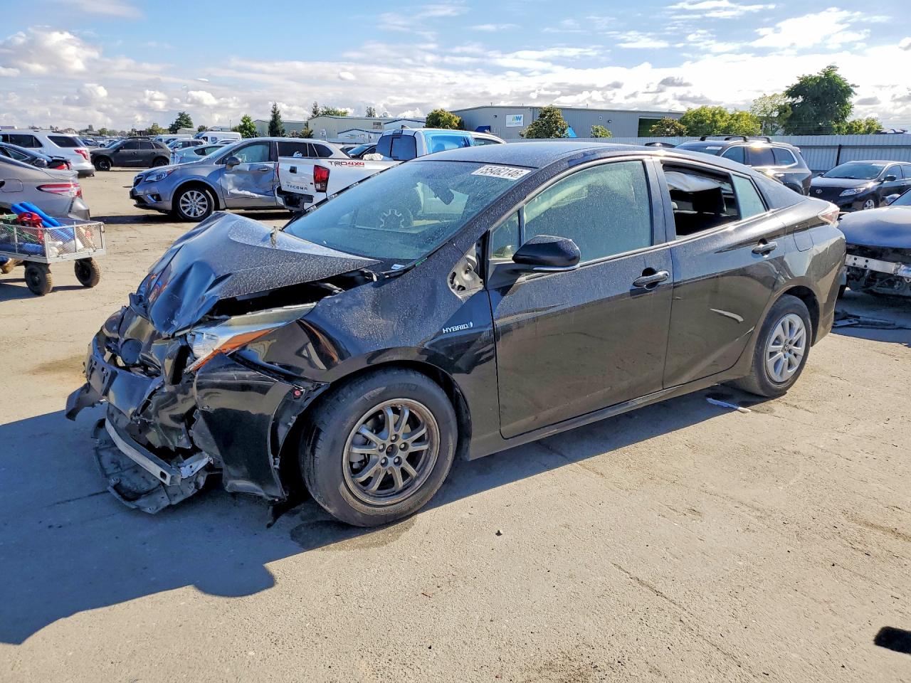 Salvage Toyota Prius Image