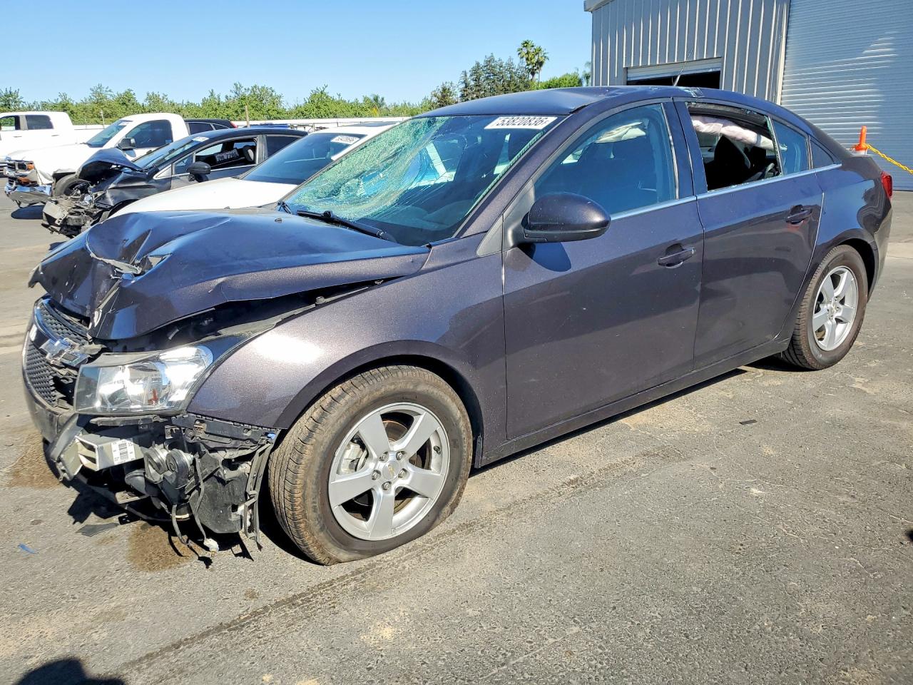 Salvage Chevrolet Cruze Image