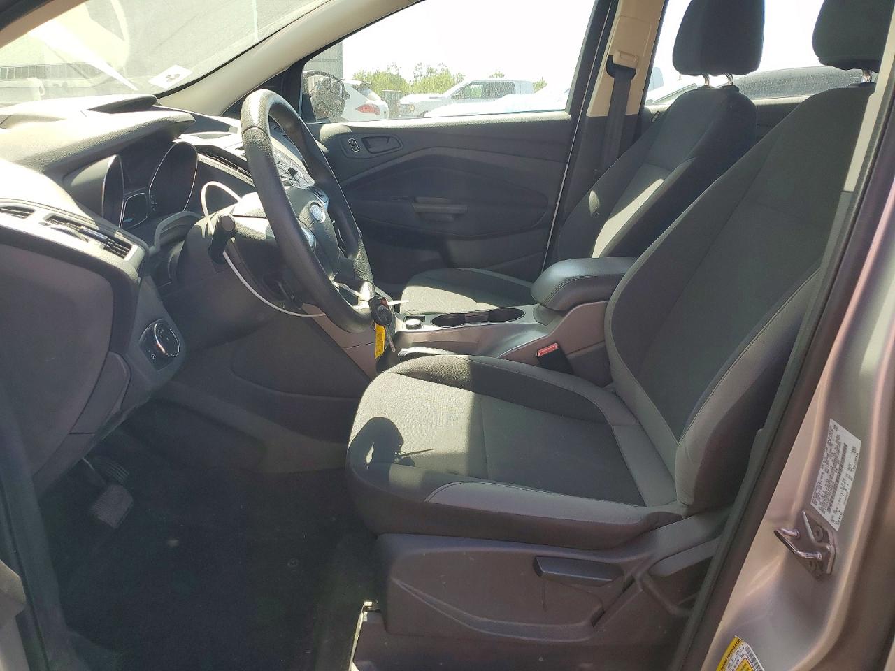 Ford Escape S