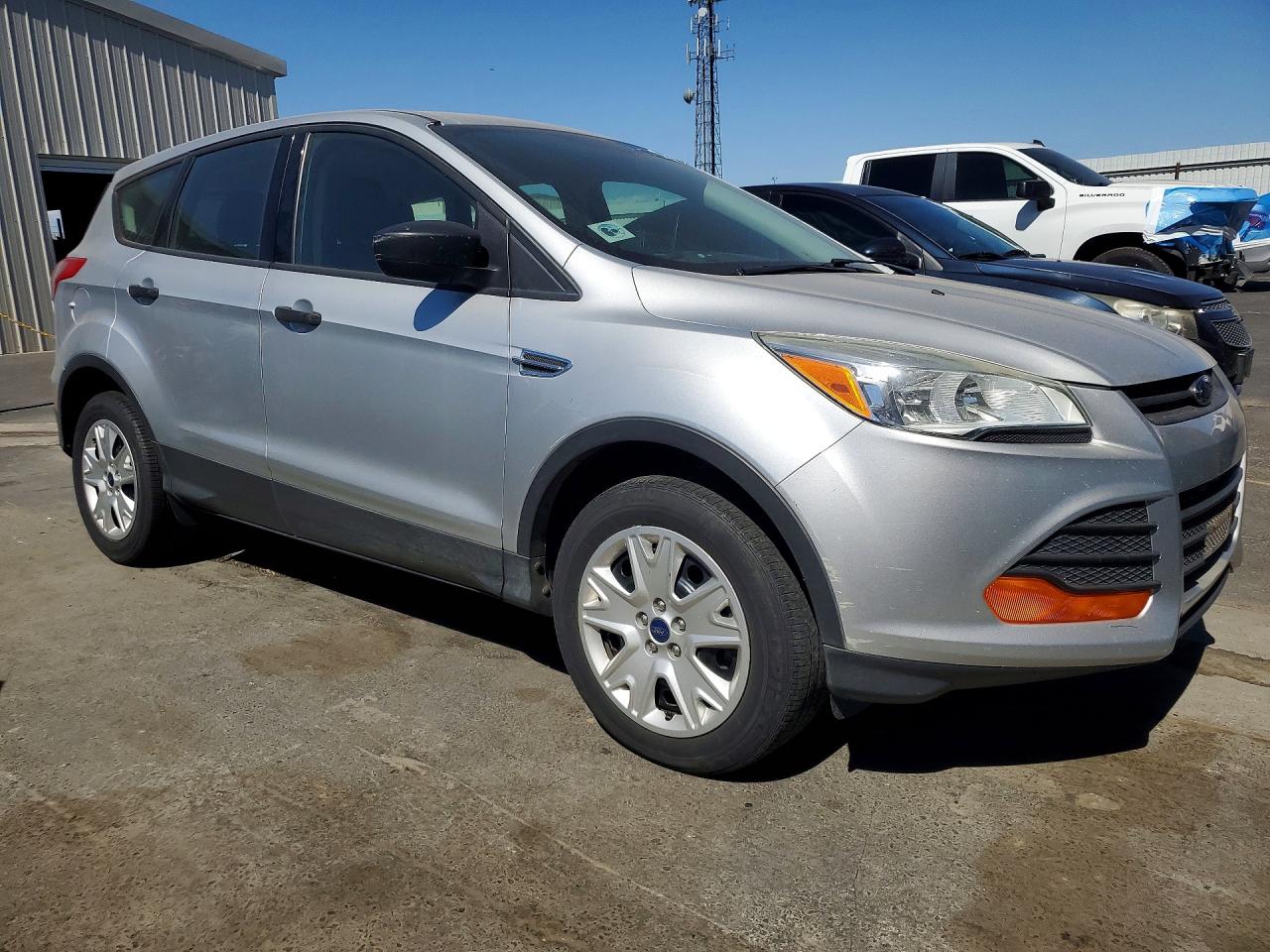 Ford Escape S