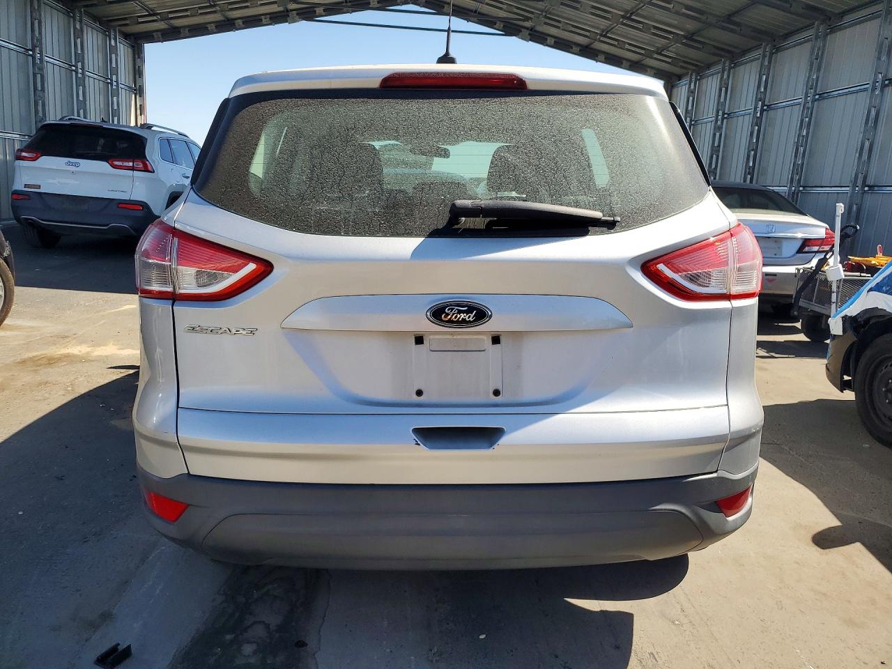 Ford Escape S