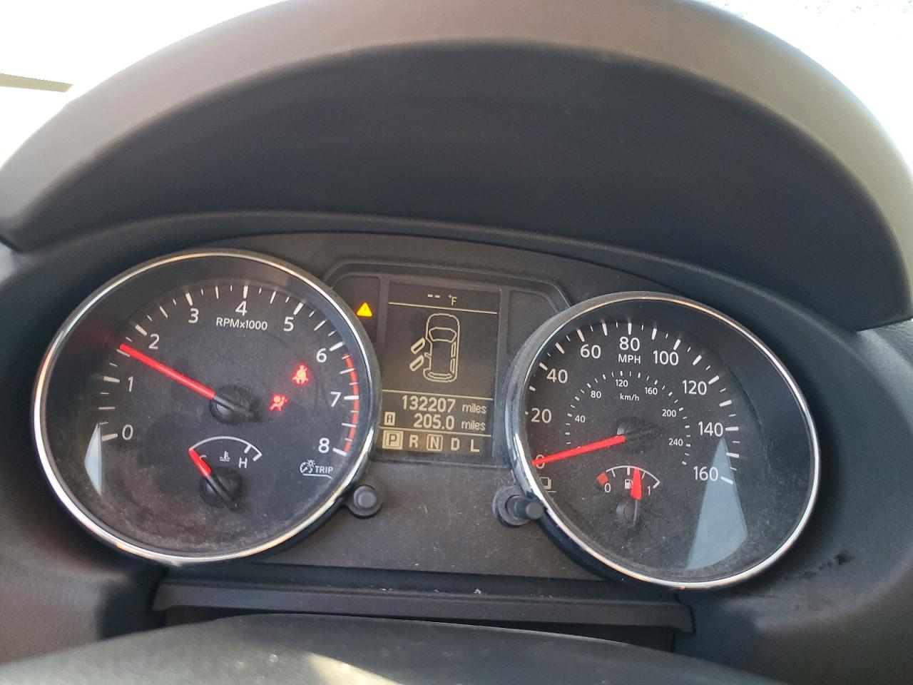 Nissan Rogue S