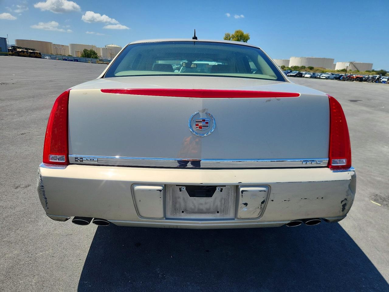 Cadillac DTS