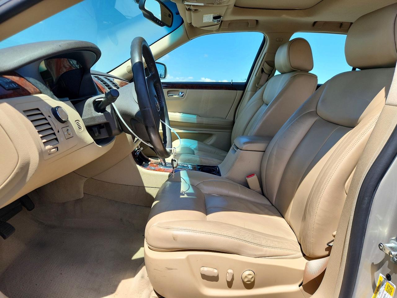 Cadillac DTS