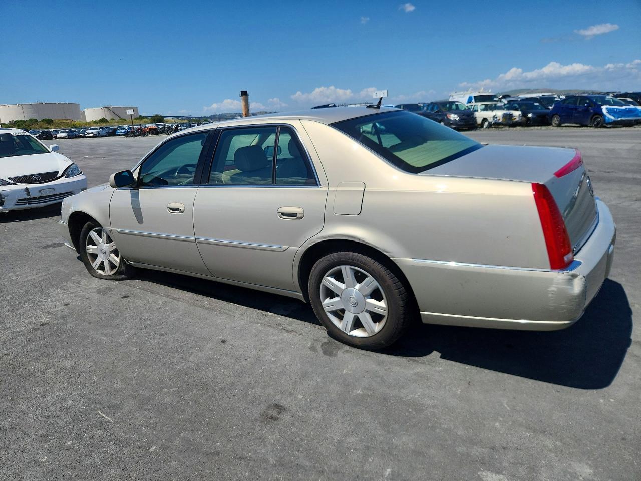 Cadillac DTS