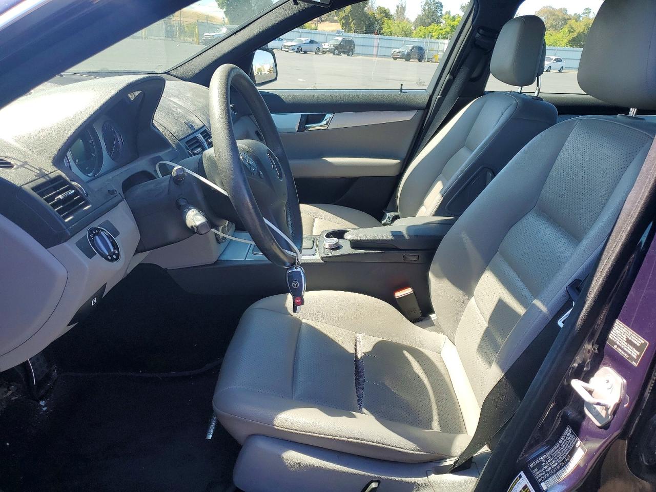 Mercedes-Benz C-Class 300