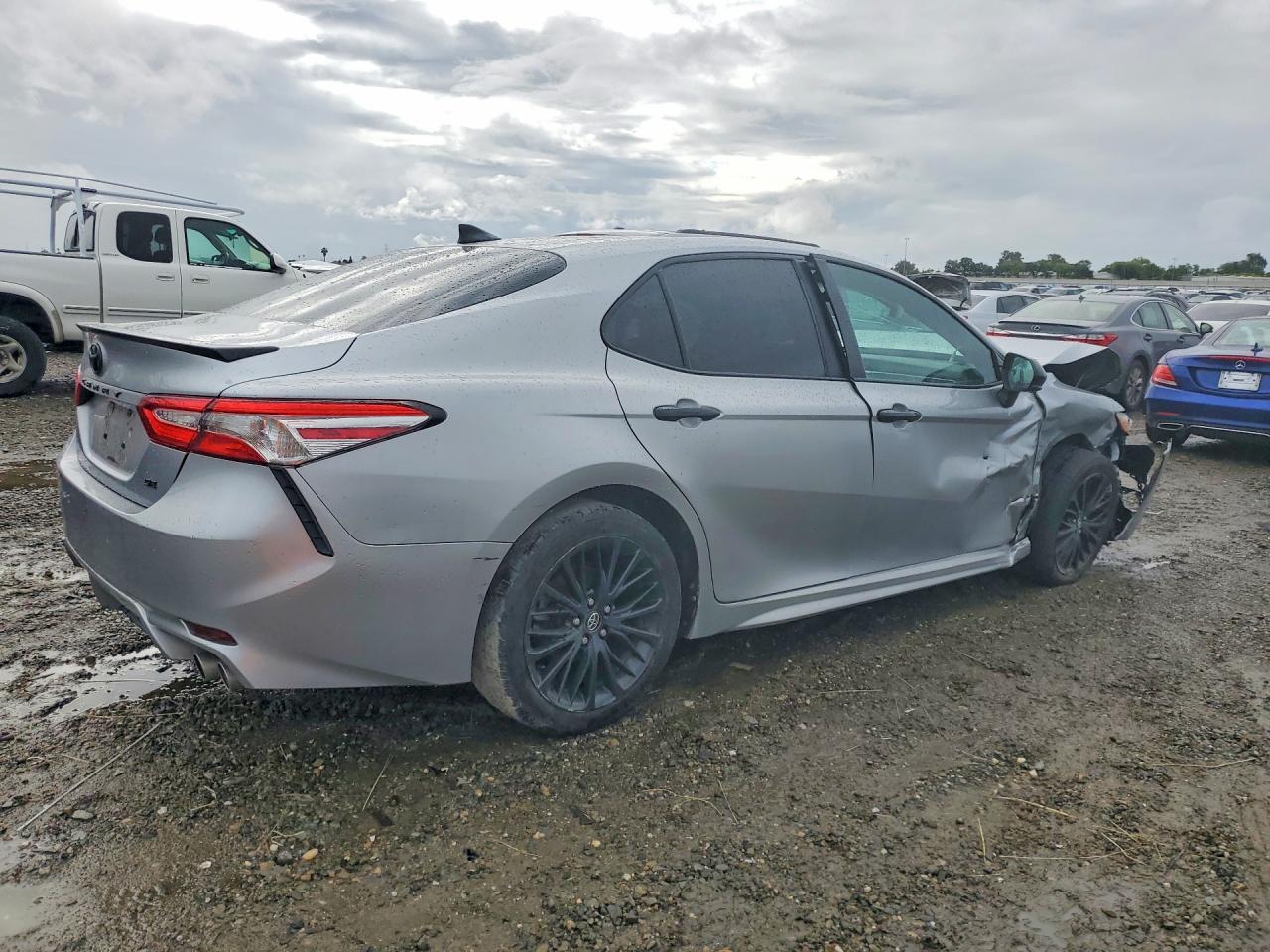 Toyota Camry Se Nightshade