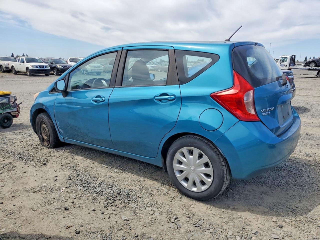Nissan Versa S Plus