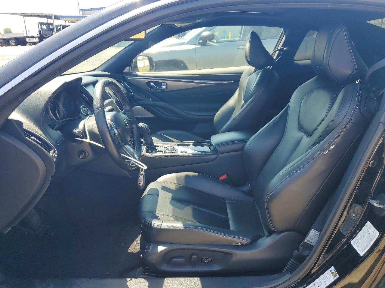 INFINITI Q60 2.0t Premium