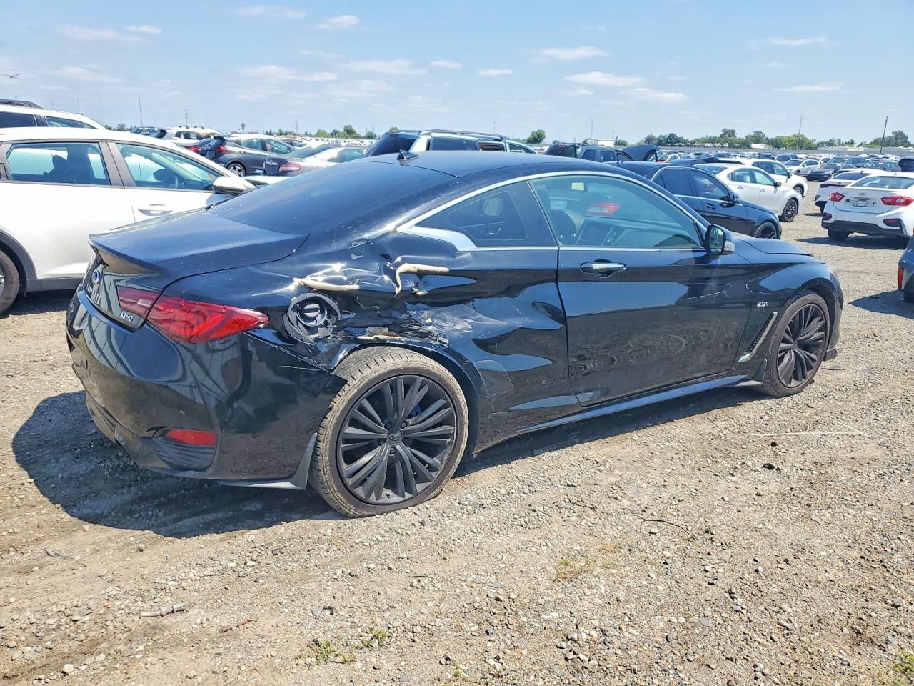 INFINITI Q60 2.0t Premium