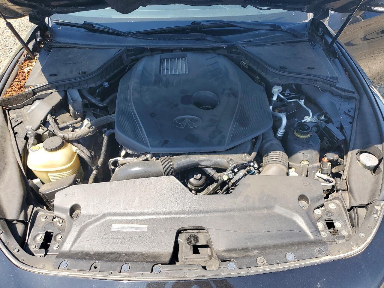 INFINITI Q60 2.0t Premium