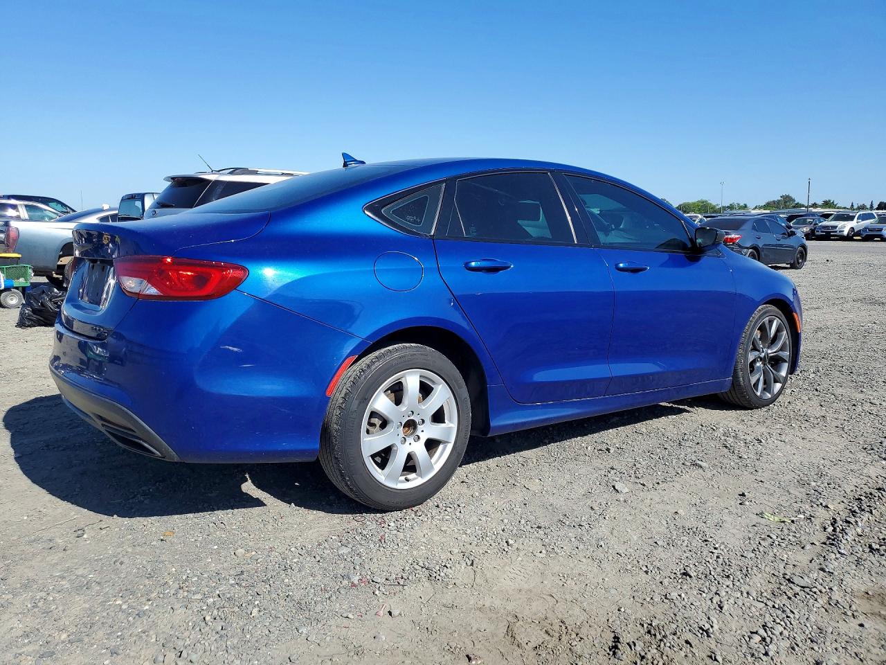 Chrysler 200 S