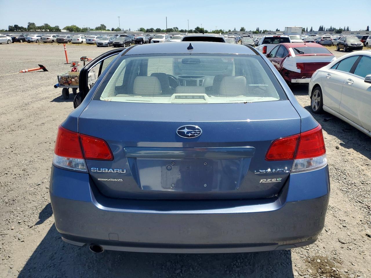 Subaru Legacy 2.5i Premium