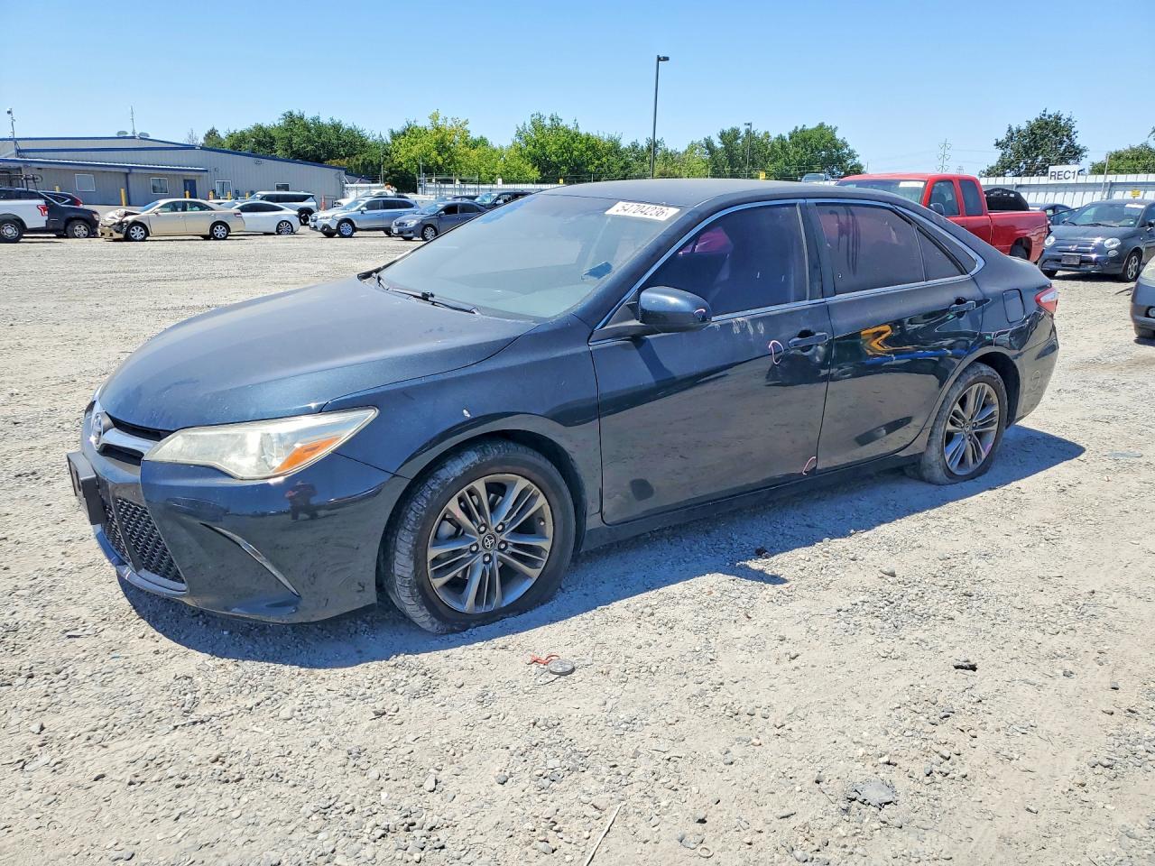 Salvage Toyota Camry Image