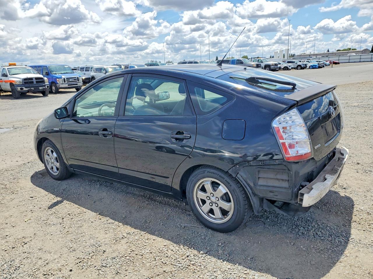 Toyota Prius Base