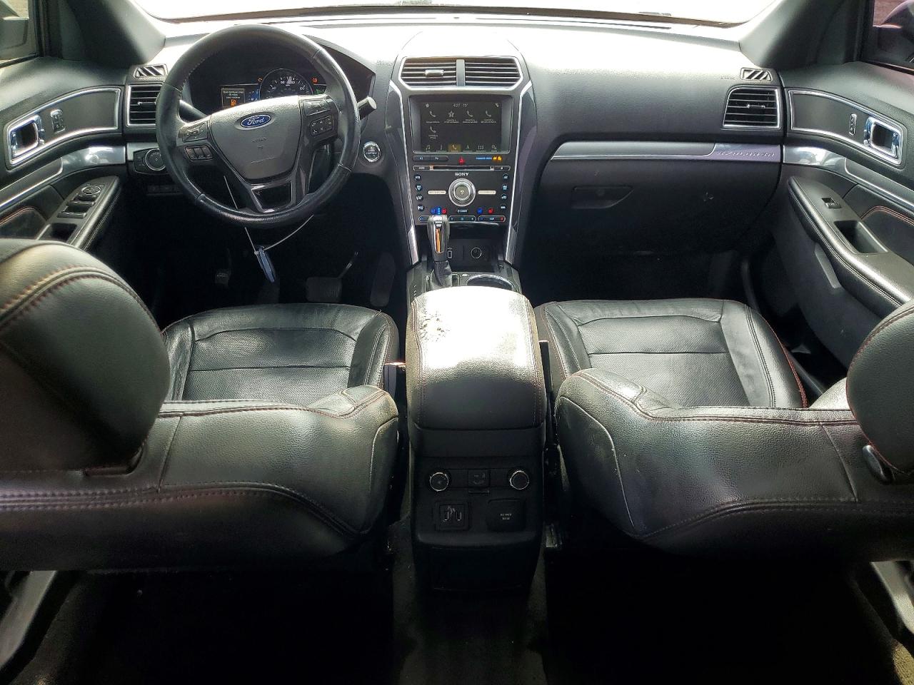 Ford Explorer Sport