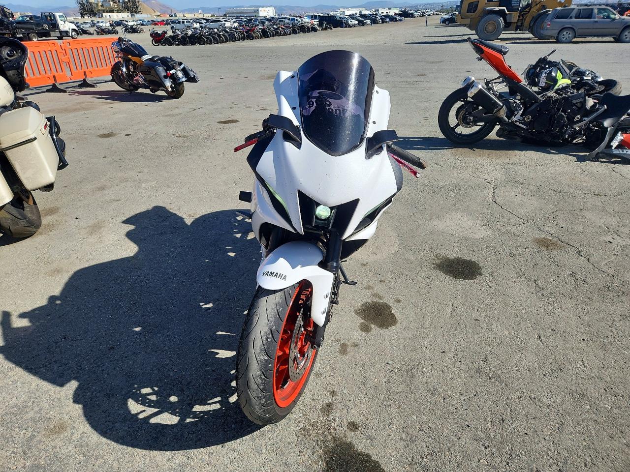 Yamaha Yzfr7