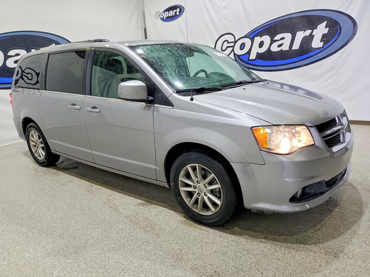 Dodge Caravan Sxt