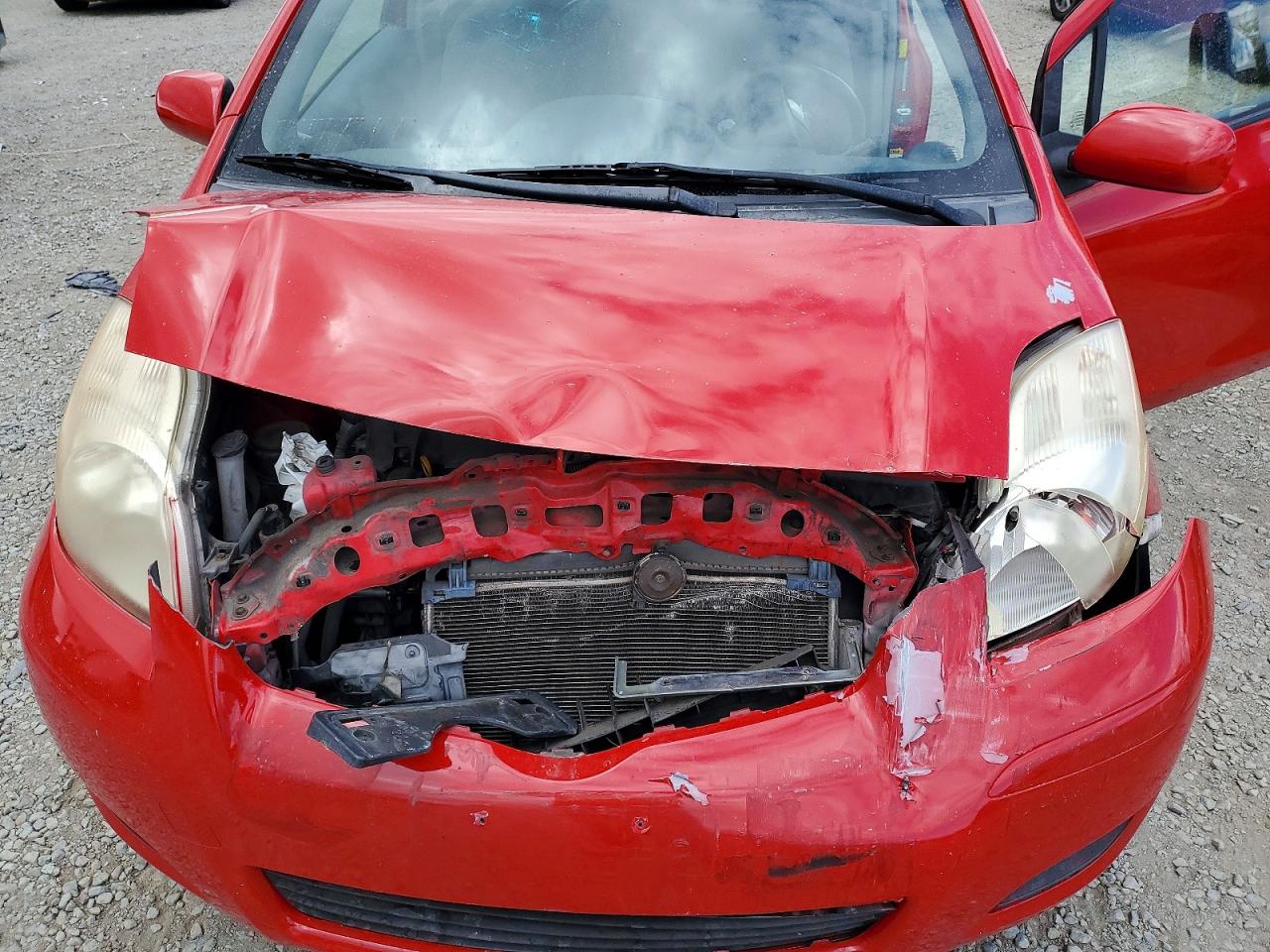 Toyota Yaris Base