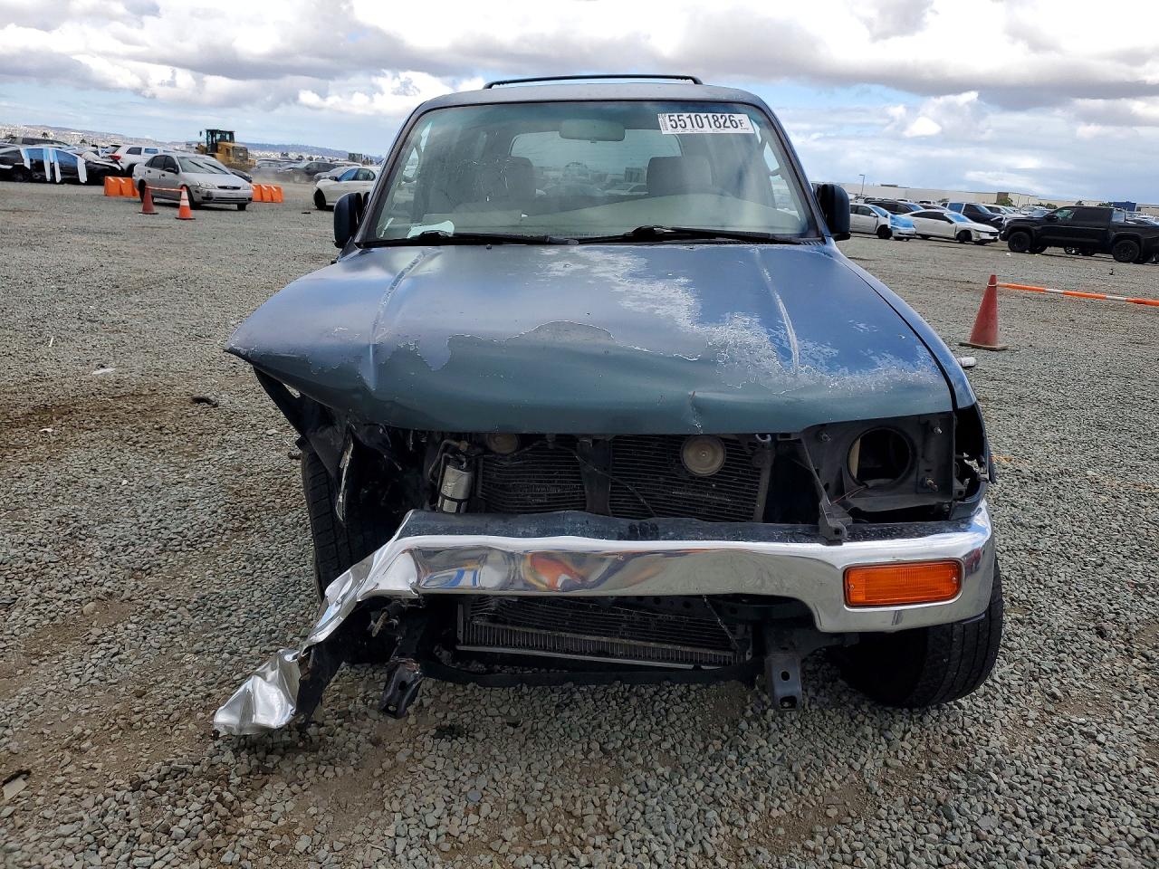 Toyota 4Runner Sr5