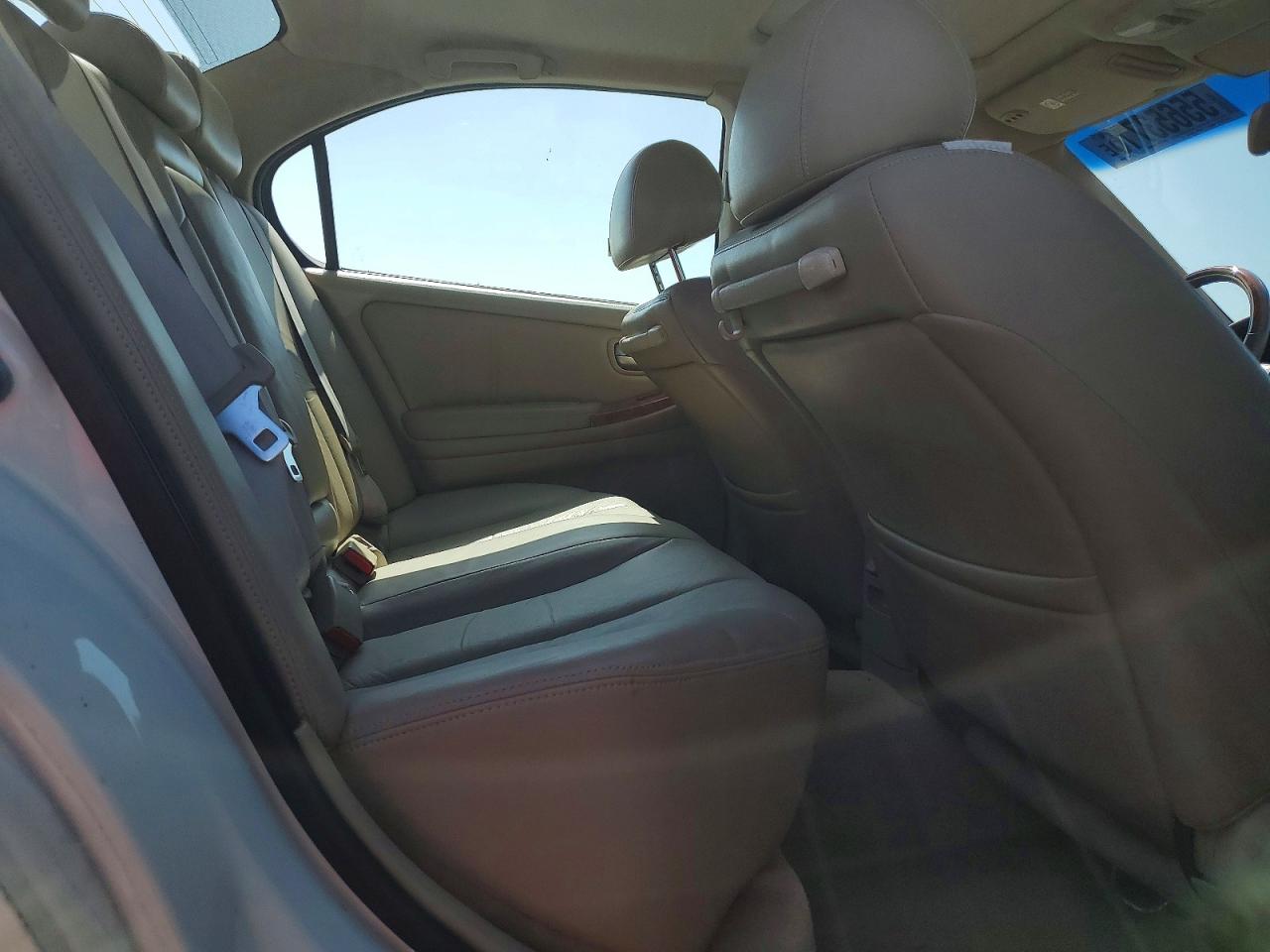 INFINITI I35 Base