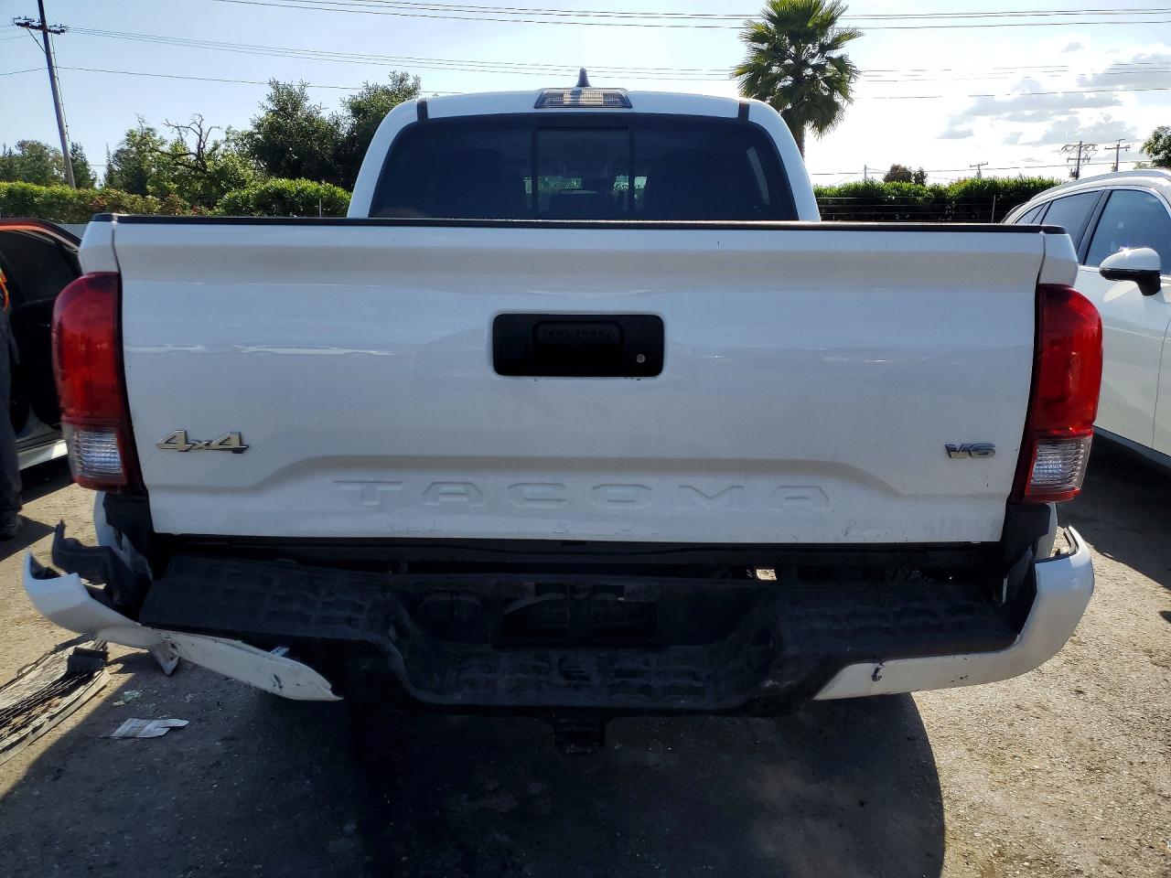 Toyota Tacoma Sr5 V6