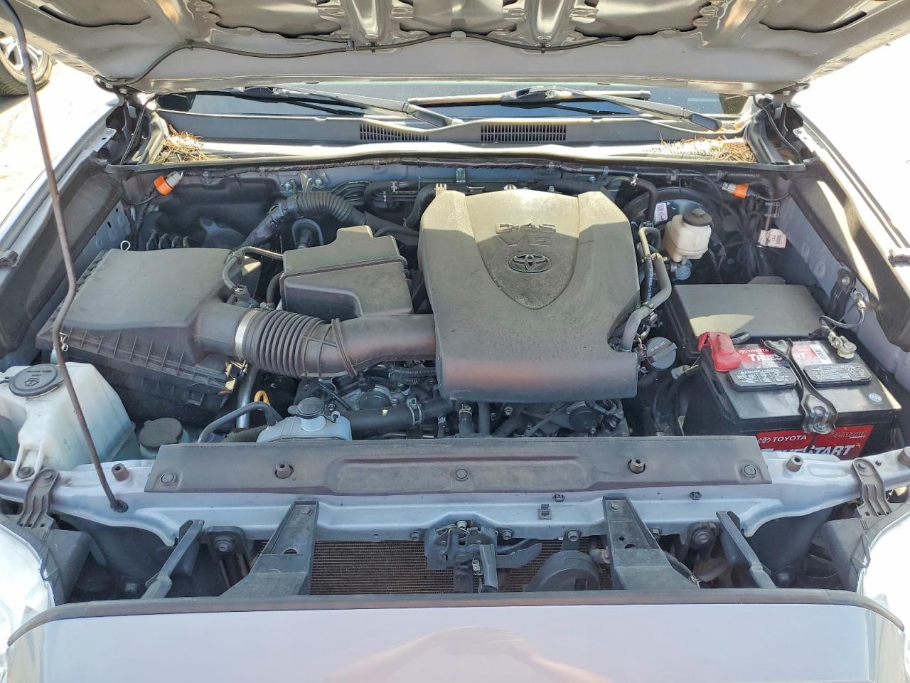 Toyota Tacoma Sr5 V6